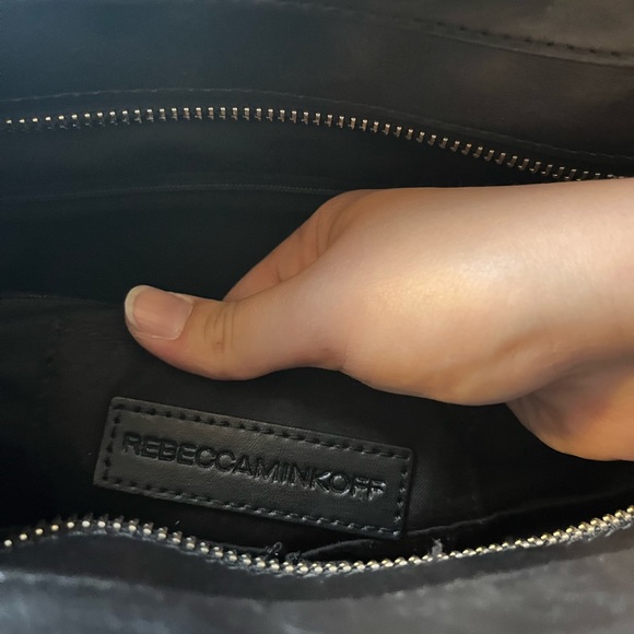 Rebecca Minkoff Saffiano Mab Large Black Leather - Picture 5 of 7